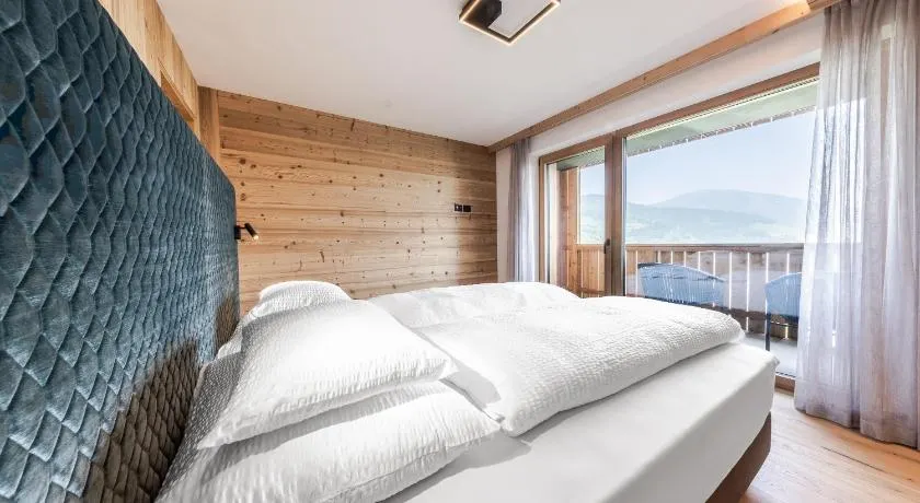 Chalet Esther - Image 1