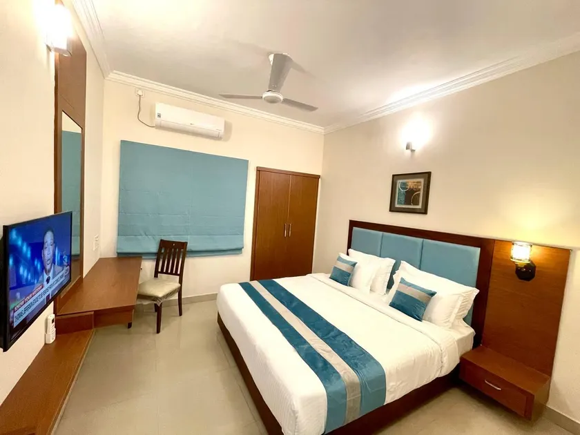 The Oval House, Kochi - Approved by Kerala Tourism - Exclusively for Families - Image 1