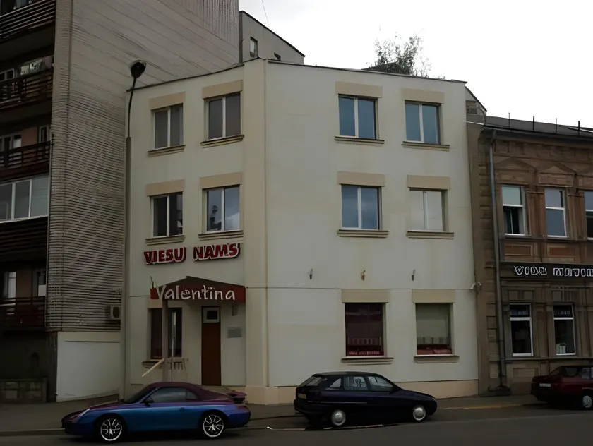 Hotel Erfolg - Image 1