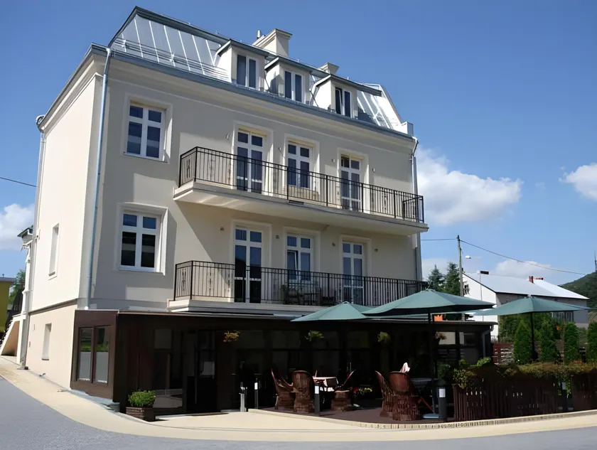 Villa Neve - Image 1