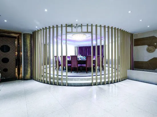 Jiehui Hotel - Image 1