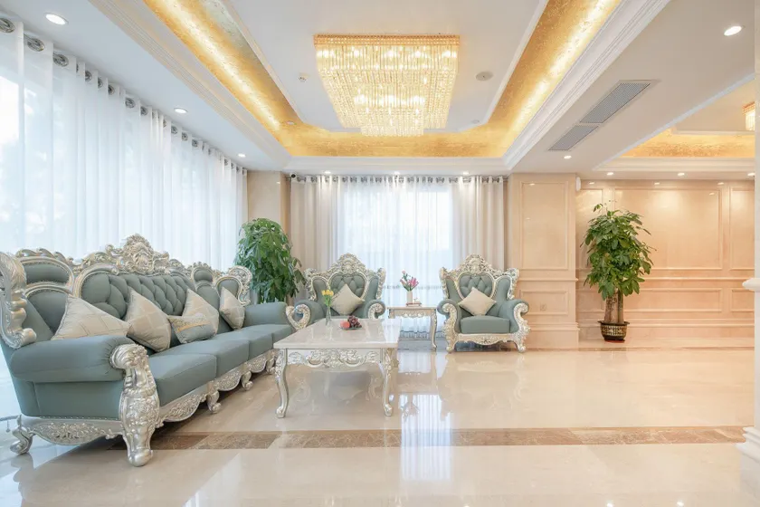 Vienna Hotel (Jiangmen Changan Road Pedestrian Street) - Image 1