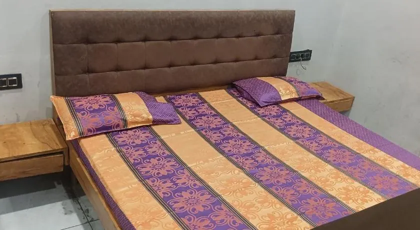 Shree Hariraj Guest House - Image 1