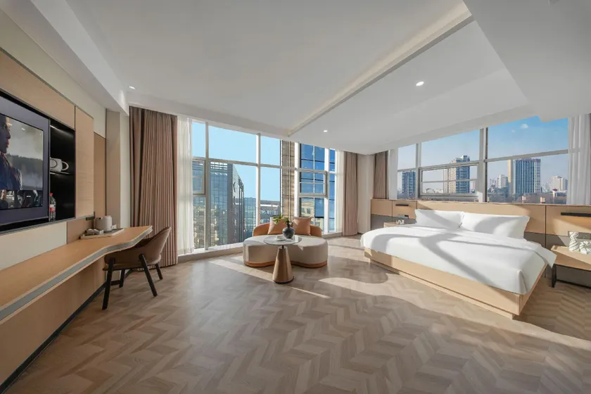 Pengshan Hotel (People's Park Branch) - Image 1