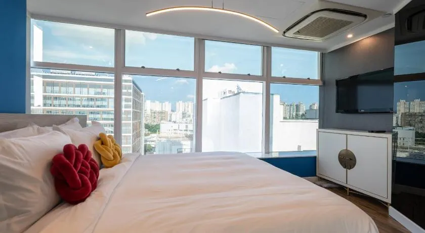 Tung Nam Lou Art Hotel - Image 1