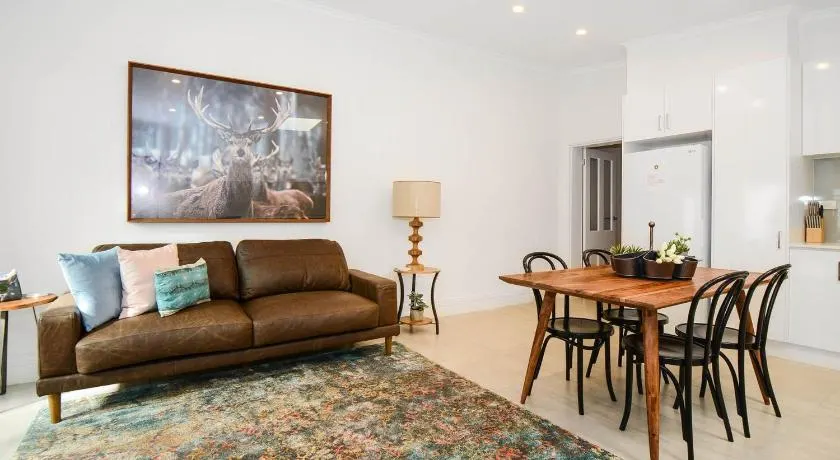Boutique Stays - Carlton Terrace - Image 1