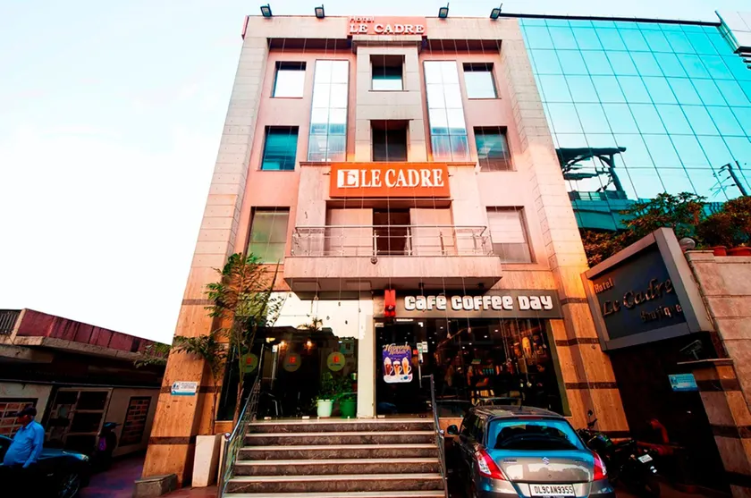 Hotel Le Cadre - Image 1