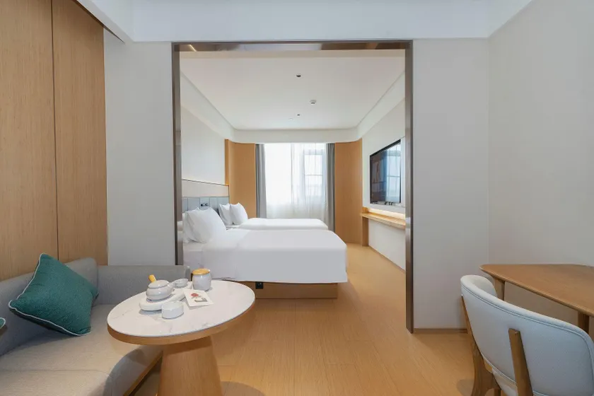 JI Hotel (Shenzhen Bao'an International Airport) - Image 1