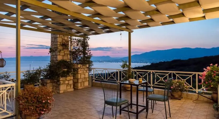 Villa Needa's - Eros Loft with Infinity Pool - Image 1