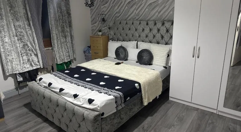 Guest Home - Image 1