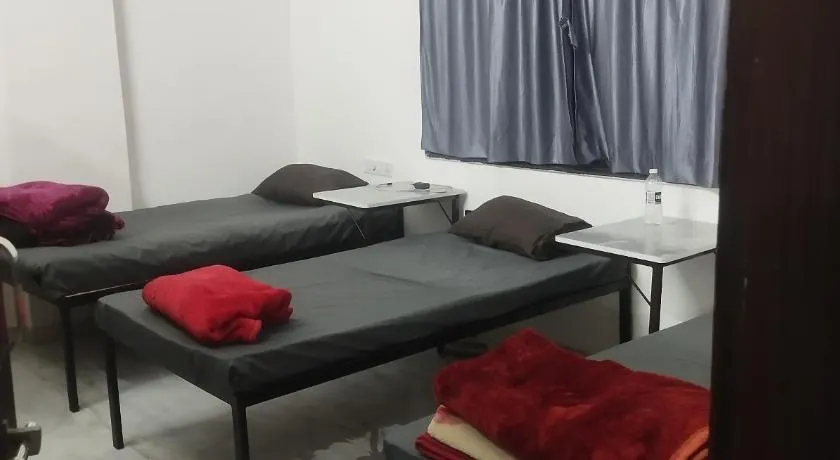 Hostelwale - Image 1