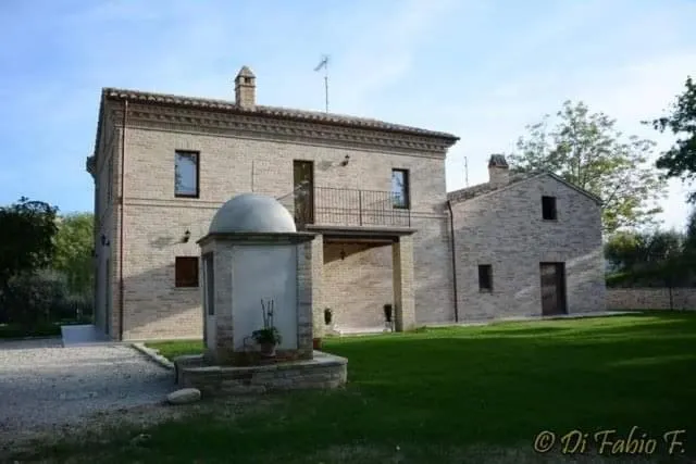 L' Antico Pozzo Country House - Image 1