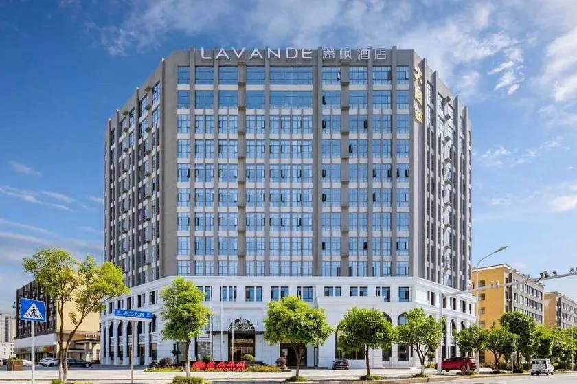 Lifeng Hotel (Zoumaling, Dongxihu) - Image 1