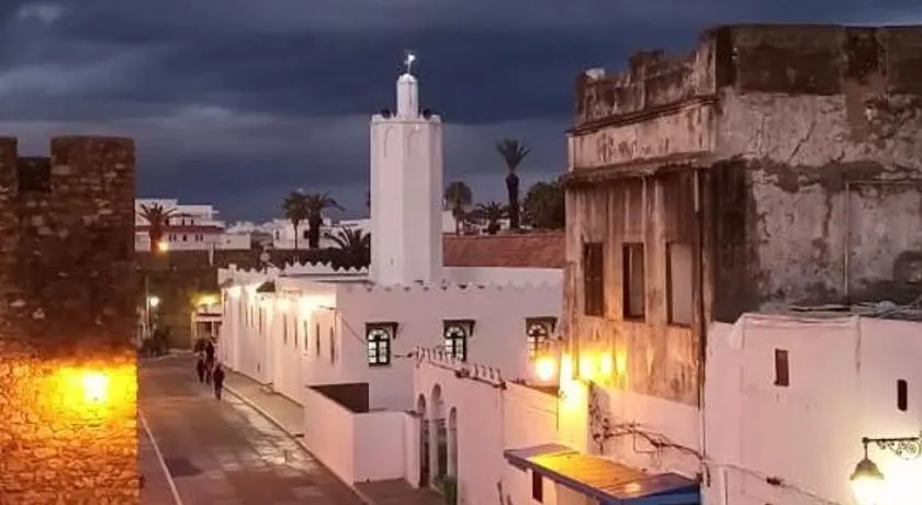 مقهى المدينة احبك - Image 1