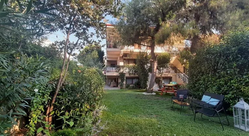 Ormos House - Image 1