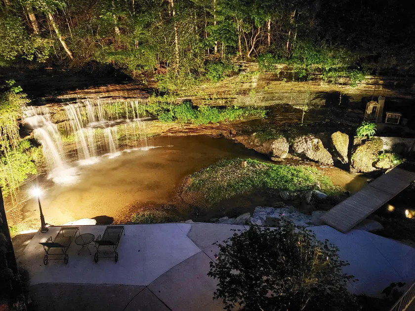 The Loft at Old Falls - Image 1