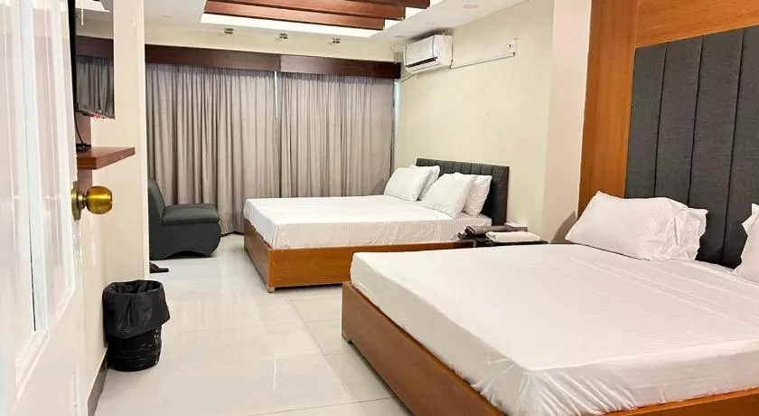 Sea View Suites - Image 1
