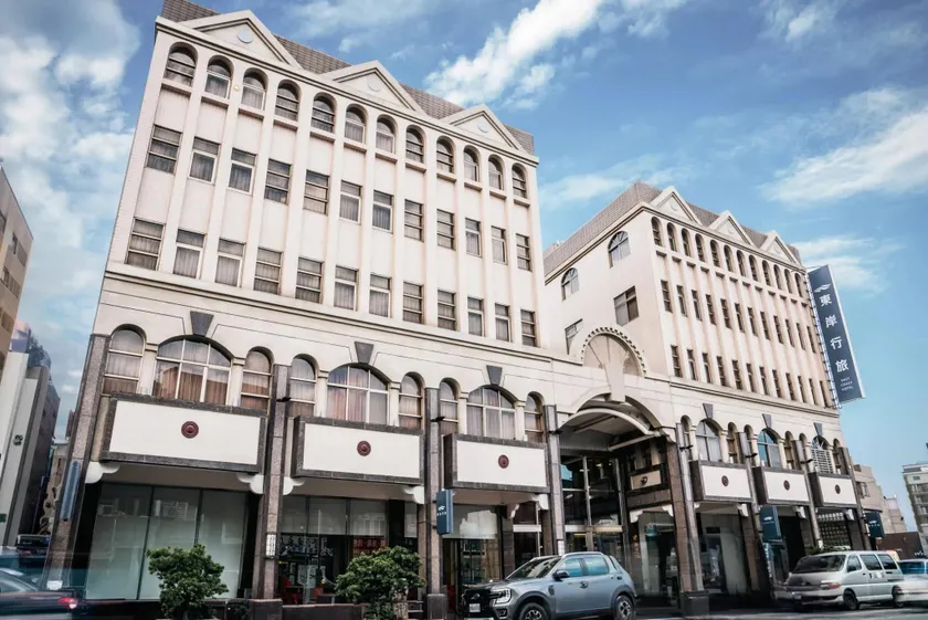 East Coast Hotel - Image 1