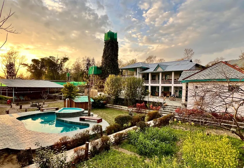 Moonshine Villa - Image 1