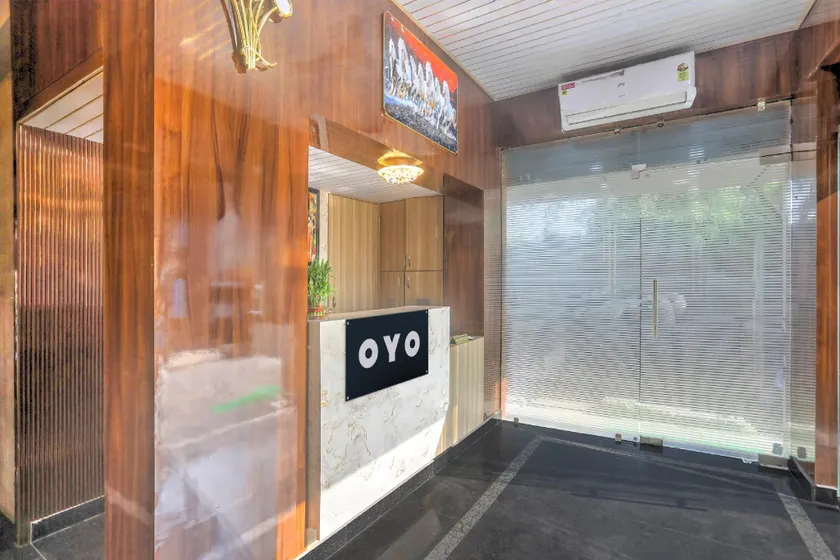 SPOT ON Hotel Blue Diamond Inn - Image 1