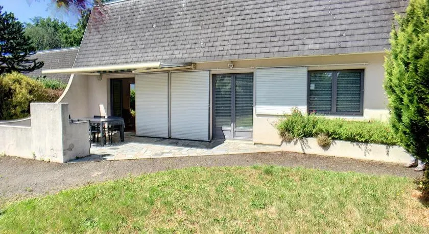 Maison de plain-pied avec jardin, à 200m de la plage et 400m des commerces - FR-1-361-58 - Image 1