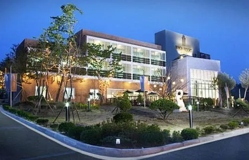 Berion Reosrt - Image 1