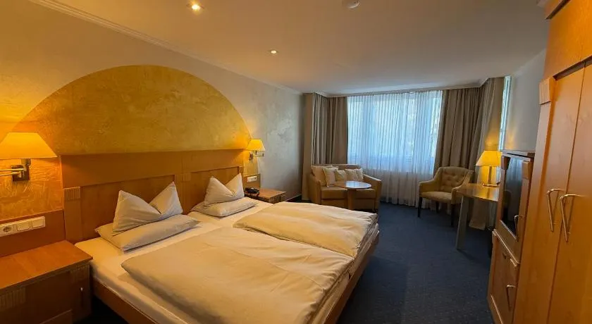 Hotel gold Self-Check-In-Hotel Pfullendorf - Image 1