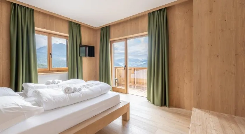 Ama Dolomiti - Residence - Image 1