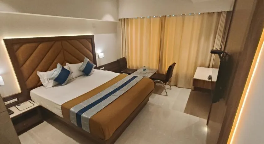 Hotel Nakshtra Residency Kalyan - Premium Couple Friendly - Image 1