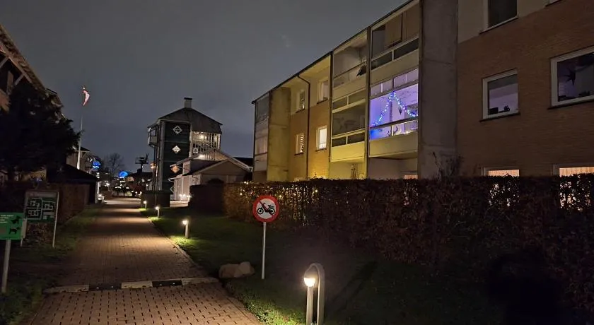 Apartment Hundige - Image 1
