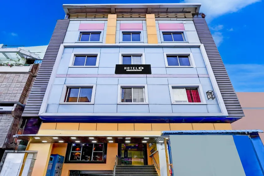 Super Hotel O Pondicherry City Centre - Image 1
