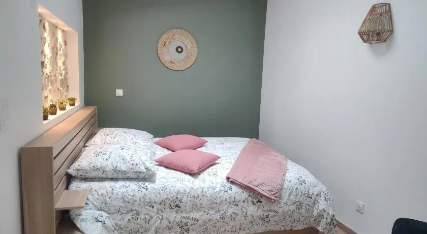 Chez Peggy - Image 1
