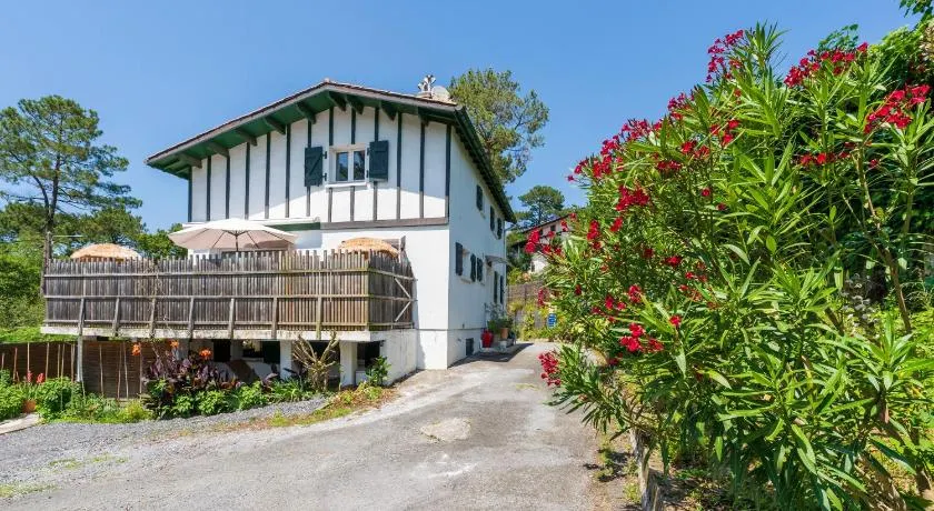 Maison 'Vacances Pays Basque' avec terrasse privée, jardin privé et Wi-Fi - Image 1