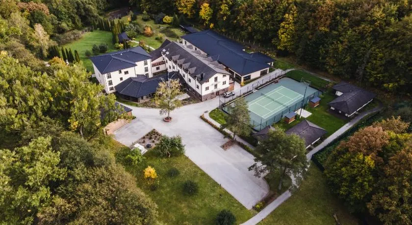 BIO HOTEL & WELLNESS Zlatý Hýľ - Image 1
