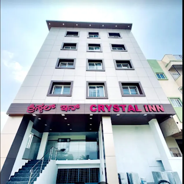 Crystal Inn Hotel - Image 1