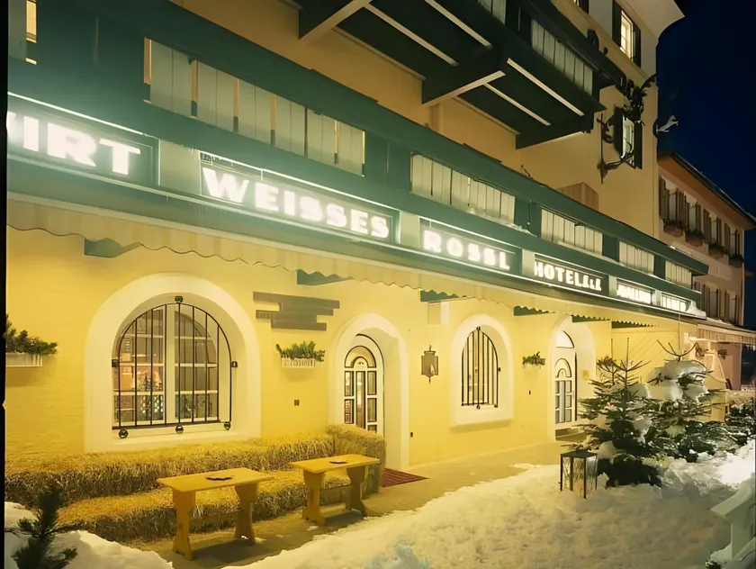 Hotel Cavallino Bianco - Weisses Roessl - Image 1