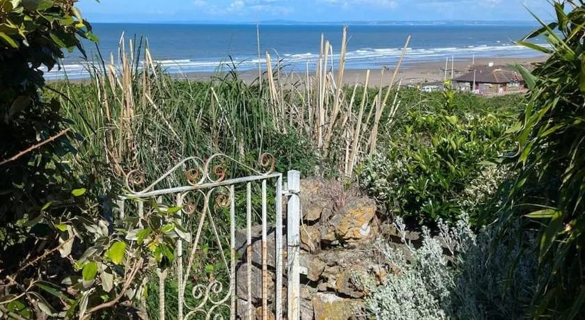 Rest Bay Beach Stay - Image 1