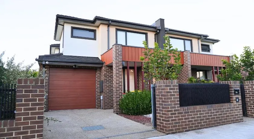 Brand New Home with Private Rooms - Image 1
