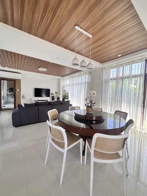 Casa Jose Couple Room GF  Pool Villa Karaoke Wifi - Image 1