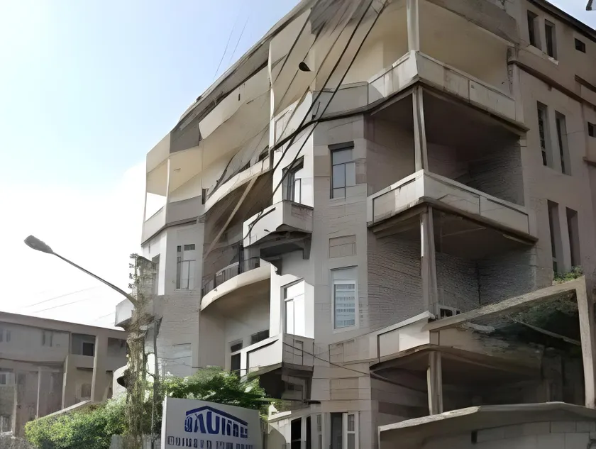 Bauhaus Motel - Image 1