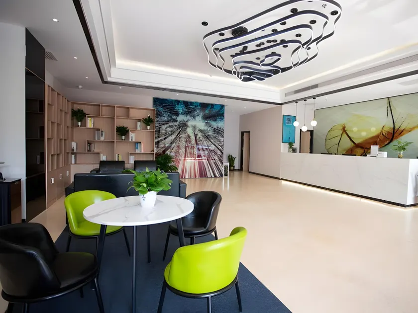 GreenTree Inn Tangshan Nanhu International Exhibition Center - Image 1