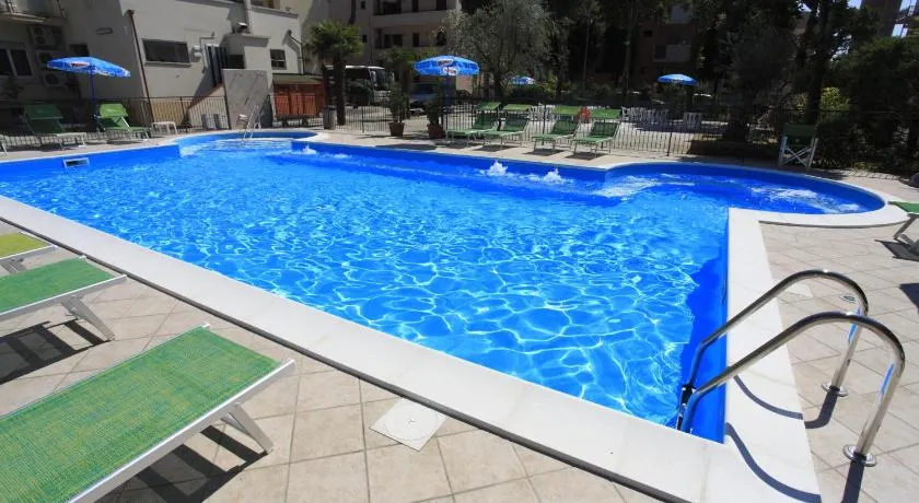 Hotel Conti - Image 1