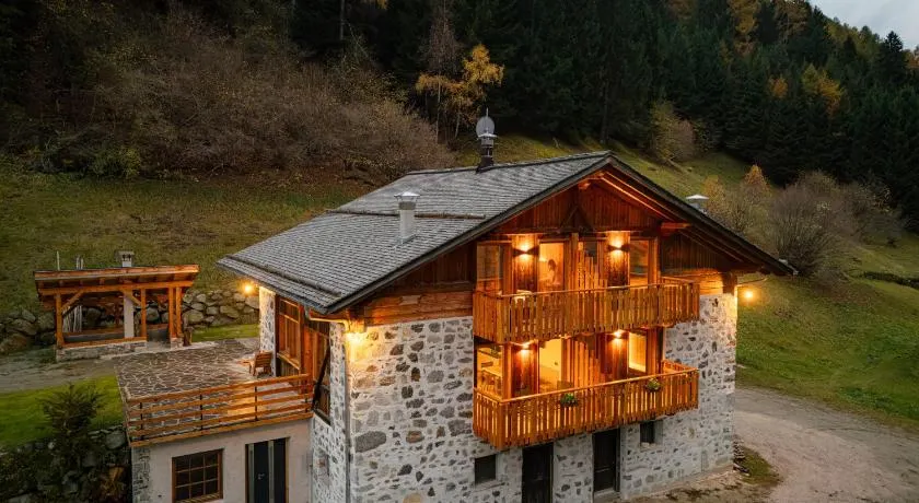 Lòni Lodge Vermiglio - Image 1