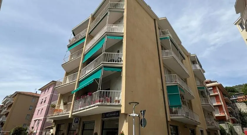Hotel & Trattoria Le Caravelle - Image 1