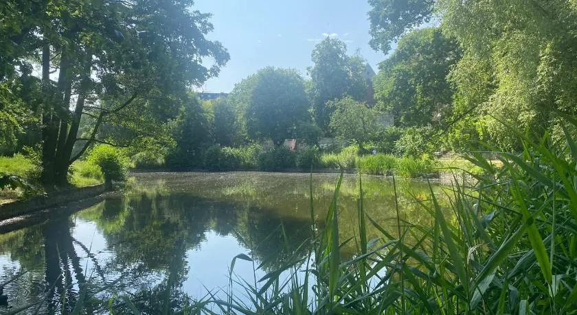 Lake Side Park/Historic/BER/THF - Image 1