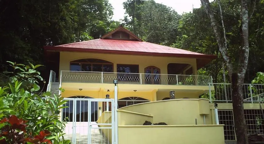 Villa Vista Verde Ground Floor Home, Save Hundreds on your trip, Reduced Prices on Tours - Image 1
