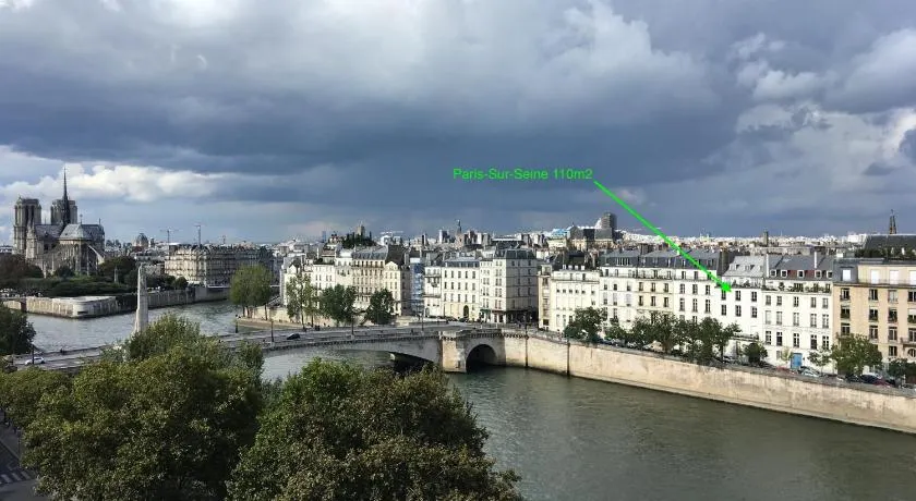 Paris-sur-seine-chez-caroline - Image 1