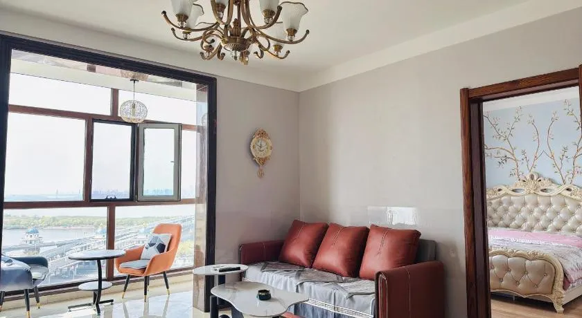 Utopia Apartment - Image 1