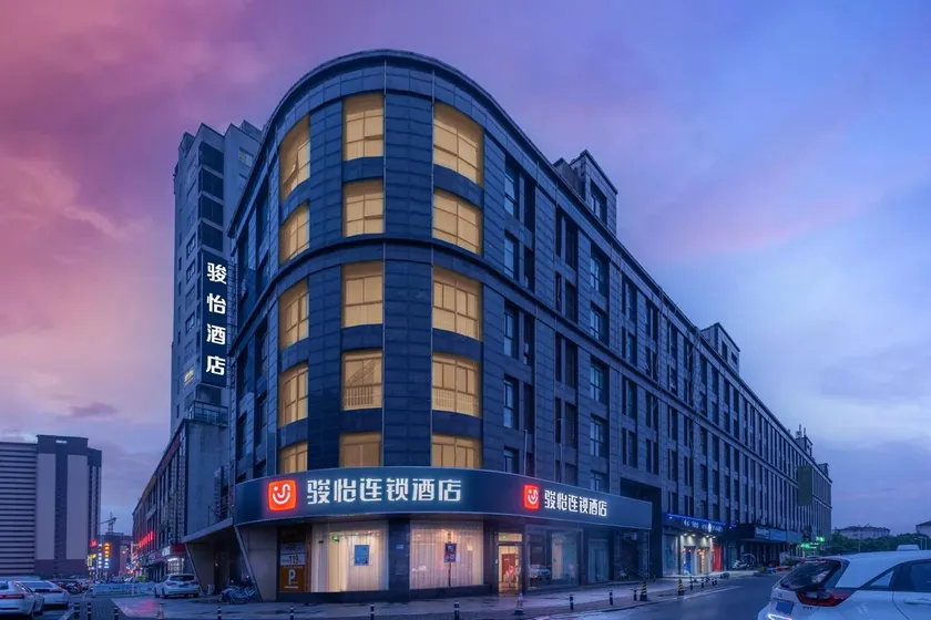 Jun Hotel Yancheng Jianhu County East Huiwen Road - Image 1