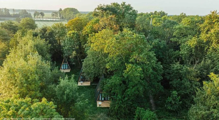 Ecolodges de rêve dans un château de conte de fées - Image 1
